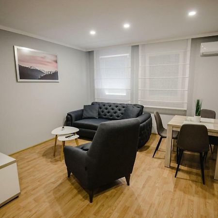 BrčkoTrupl Apartman 5 - Stan Na Dan公寓 外观 照片